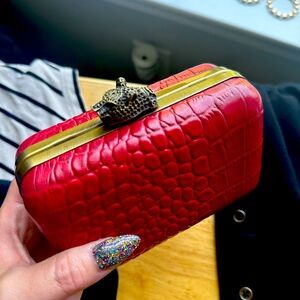 House of Harlow Clutch